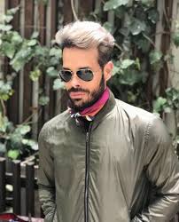 Mariano caprarola is one of the richest argentine/argentinean tv producer. Las 28 Preguntas A Mariano Caprarola El Productor De Moda Que Eligen Las Famosas Infobae