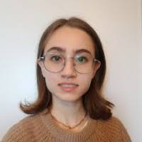 Alexandra Carruthers's Instagram, Twitter & Facebook