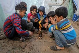 الموت بالبرد.. كيف تتسبب موجات الصقيع في وفاة أطفال غزة؟ - وكالة قدس برس  للأنباء : وكالة قدس برس للأنباء