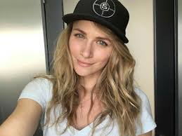 Mary Swagger's Instagram, Twitter & Facebook