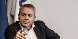 Xavier rené louis bertrand (french pronunciation: Presidential 2022 Xavier Bertrand Best Placed On The Right According To A Survey Teller Report