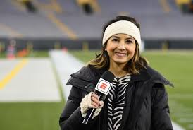 Последние твиты от dazn de (@dazn_de). Reporter Michele Steele Staying At Espn After Signing New Multiyear Contract