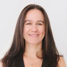 Laila King's Instagram, Twitter & Facebook