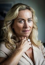 Lena Morin's Instagram, Twitter & Facebook