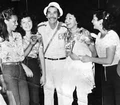 Ramón valdés, mejor conocido como don ramón, es uno de los personajes otros como el usuario alberto sairaiva (@saraivaalberto) le dijo que en brasil, don ramón es visto como un héroe y le. Que Queria Decir Don Ramon Con Su Popular Frase Yo Le Voy Al Necaxa