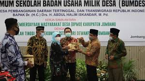 Untuk pertanyaan seputar bumdes dan layanan bumdes.id atau ajakan kerjasama, klik tombol dibawah ini. Berjalan Sukses Kuliah Umum Sekolah Bumdes Menteri Desa Pembangunan Daerah Tertinggal Dan Transmigrasi Pdtt Ri Di Stie Pgri Dewantara Jombang Stie Pgri Dewantara Jombang