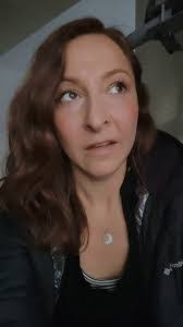 Ashley Everly's Instagram, Twitter & Facebook