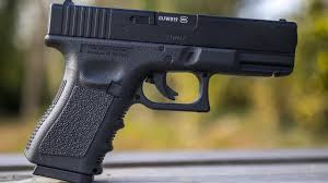 Glock describes the g19x as its first crossover pistol. Review Glock 19 Official Replica Bb Co2 4 5mm Air Pistol Youtube