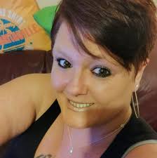 Free dog and cat food available for pickup or delivery