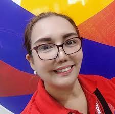 Shirley Monreal's Instagram, Twitter & Facebook