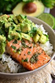 Avocado Lachs Reisschussel Schone Honig Limetten Und Koriander Aromen Kommen Zusammen Fingerfood Rezepte Leckere Abendessen Leckere Gesunde Rezepte Rezepte