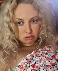 Goodbye😭!! 90 Day Fiance Libby Flees Moldova with the Kids!