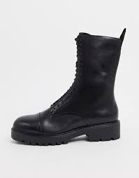 Un lacet fin ton sur ton à ajuster autour de la cheville. Vagabond Kenova Bottines Plates Chunky En Cuir A Lacets Noir Gabinetecivil Al
