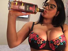 16 Twitter Sheila Ortega Ortega Image