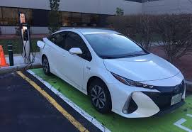 Nonetheless, all prius prime interiors are more or less the same. 2017 Toyota Prius Prime Ev Proving Perfect Long Distance Commuter Car Torque News