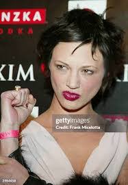 Amanda Stapp's Instagram, Twitter & Facebook