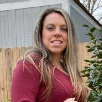 Genevieve Hatcher's Instagram, Twitter & Facebook