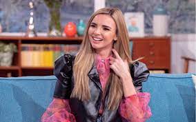 Just love me some música. This Isn T Safe I M In No Capable Mind Nadine Coyle Reveals Once Feeling Crippled By Motherhood