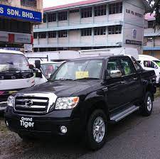 Kamu juga harus waspada karena bila salah satu roda pendorongnya selip, maka mobil sulit bergerak dan sulit dikendalikan. Lori Pickup 4x4 Kereta Van 4x4 Lori Untuk Dijual Facebook