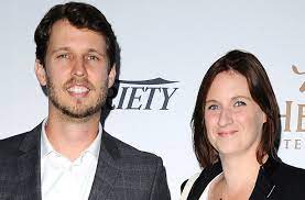 From hebrew חֶדֶר‎ (khéder, room). Jon Heder And Wife Kirsten Are Expecting Baby Number Four