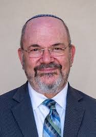 Alan Loring's Instagram, Twitter & Facebook