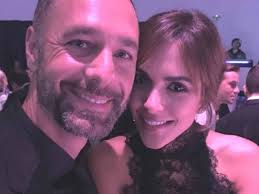 Chissà se la foto della piccola luna riuscirà a intenerire anche il cuore integerrimo della ex suocera di raoul bova, l'avvocato anna bernardini de pace, che non aveva affatto preso bene la fine. Rocio Munoz Morales Aspetta Il Secondo Figlio Da Raoul Bova