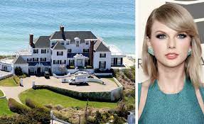 Get To Know The 10 Best Celebrity Homes In The World Rhode Island Mansions Taylor Swift House Celebrity Houses