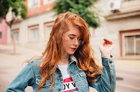 Studio z salon salon and spa is servicing monona & madison offers professional hair color, highlights, balayage and fashion colors. What To Know About The Color Bar Madison Reed Well Good