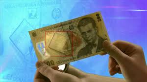 .de 500 lei, specimenul anului 2015, are dimensiunile și designul identice bancnotei cu valoarea nominală de cifrei „500, astfel că atunci cînd bancnota este privită prin transparenţă şi luminată din partea opusă privitorului, cifra „500. Elemente De SiguranÅ£Äƒ Ale Bancnotelor Bnr SÄƒ Vorbim Despre Bani È™i BÄƒnci Youtube