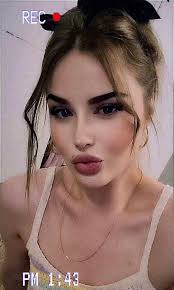 New couple in Midland looking for friends