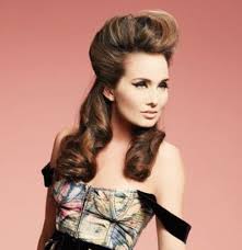 It takes longer to style compared with medium hair, but it also allows for more options. 15 Vintage Hairstyles That Are Totally Trending Right Now Styles At Life