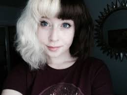 Stunning 35 Unique Half And Half Hair Color Ideas For Cute Women Https Www Tukuoke Com 35 Unique Half And Half Half And Half Hair Half Dyed Hair Split Hair