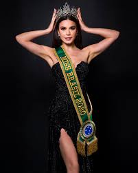 She lived in china for three years and is fluent in english, spanish,. Missosology On Twitter ð—Ÿð—¢ð—¢ð—ž Check Out These Newly Released Portraits Of Miss Universe Brazil 2020 Julia Gama What Can You Say About Her Transformation Missuniversebrazil Missuniversebrazil2020 Missuniverse Missosologybig5