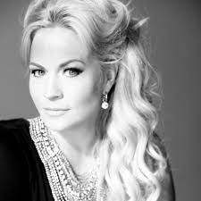 The 27 Best Jazz Singers for Hire in Las Vegas, NV