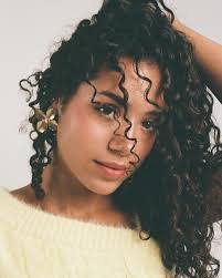 Devon Fox's Instagram, Twitter & Facebook