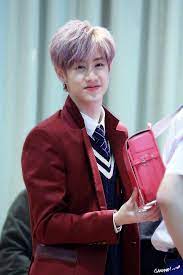 Mark burdis (born 2 march 1968) is an english actor who started his career at the age of six in 1974 in the plague of london (lwt). à¸›à¸£à¸°à¸§ à¸• à¸¡à¸²à¸£ à¸„ à¸• à¸§à¸™