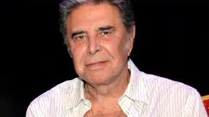 Jorge Martínez cumple 77 años: del icónico galán de telenovelas a sus días  en la Casa del Teatro