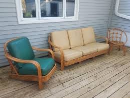 Set vintage chapman spain mcm hollywood regency bamboo wood nesting side tables. Mid Century Rattan Furniture Set 75 For All Love It Thriftstorehauls