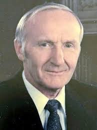 Clara Whitmore's Instagram, Twitter & Facebook