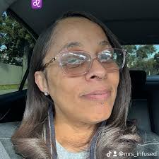 Bank Teller Uses Racial Slur in Viral Video, Faces Calls for Firing