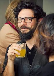 Ariel de la Vega: Inflexiones y transiciones de lo inmaterial e impreciso