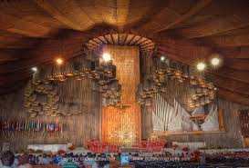 The new basilica (1976), which houses juan diego's cloak with the image of our lady of guadalupe. Interior De La Basilica De Guadalupe Ciudad De Mexico Basilica De Guadalupe La Basilica Pedro Ramirez Vazquez