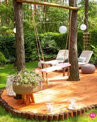 Nowy Drewniany Taras W Moim Lesnym Ogrodzie Twoje Diy Check More At Garten Machenbeza Diy Drewniany Garden Desi In 2020 Backyard Backyard Garden Backyard Patio