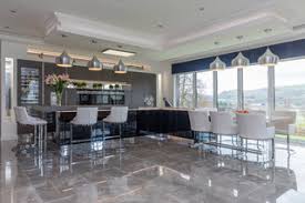 What kind of countertop goes with gray kitchen cabinets? 75 Beautiful Kitchen With Grey Worktops Ideas Designs August 2021 Houzz Uk