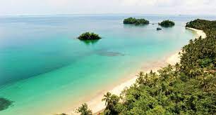 Contadora island is the fifth largest of the pearl islands and is located in the pacific ocean about 50 miles from panama city. Contadora Island A Hidden Secret On The Pacific