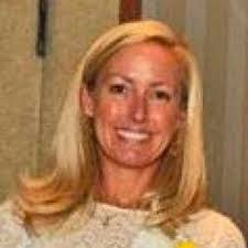 Kay Holman's Instagram, Twitter & Facebook