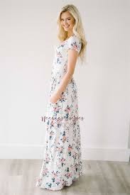 This Beautiful Maxi Dress Is Flattering And So Comfortable Too Features An Adorable Dusty Blue Mauve White Floral Maxi Dress Dresses Maxi Dress With Sleeves
