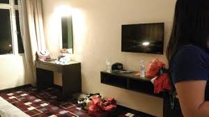 Si decides alojarte en ssl traders hotel de taiping, apenas te separarán cinco minutos en coche de parque del lago de taiping y zoo taiping y safari nocturno. Ssl Traders Hotel Picture Of Ssl Traders Hotel Taiping Tripadvisor