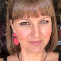 Marla Crow's Instagram, Twitter & Facebook