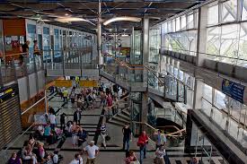 Rentalcargroup.comworks mit vielen autovermietungen am flughafen split und deshalb können wir. Private Jet Split Airport Central Jets